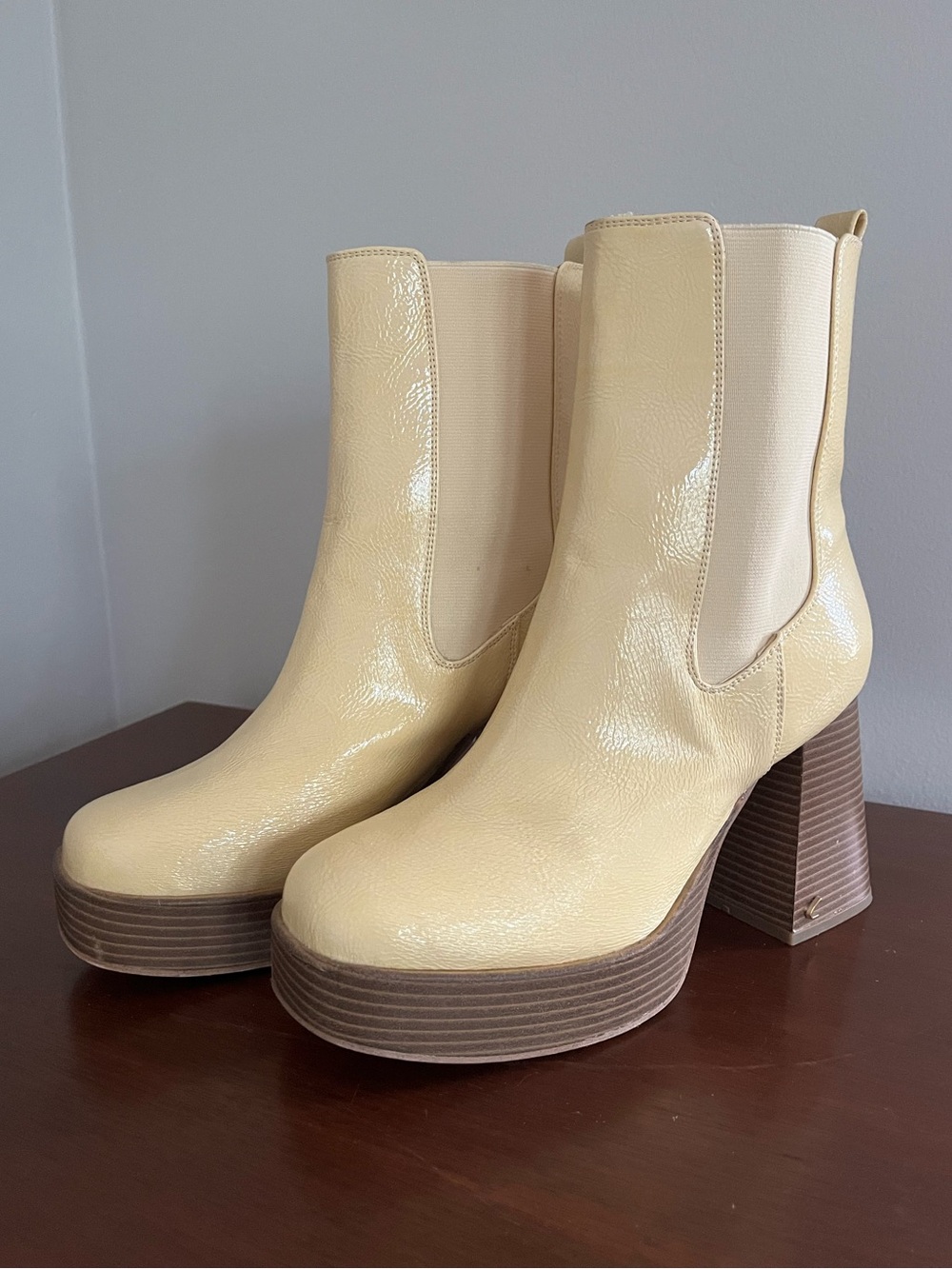 Circus by Sam Edelman Vanilla Bean Stace Boots
